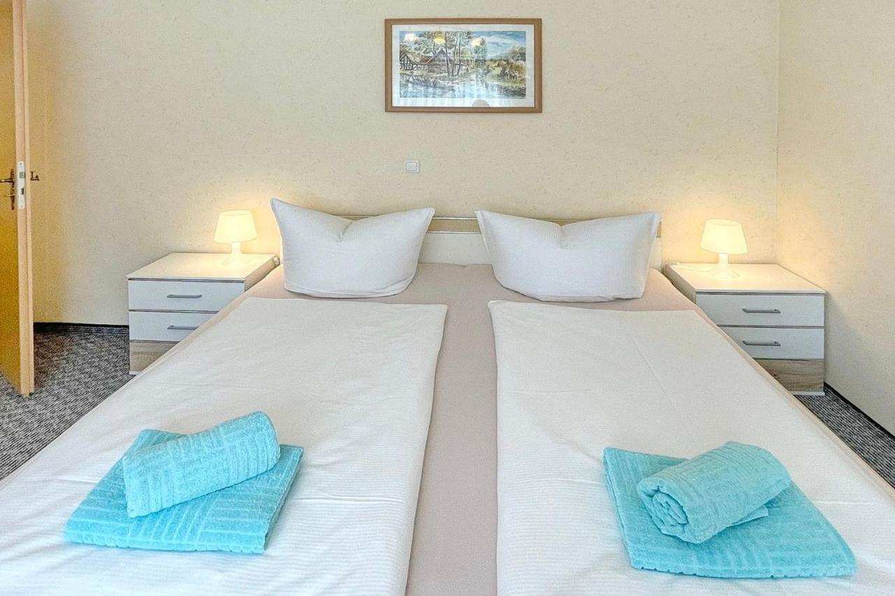 Ferienwohnung Hibiskus リュベナウ エクステリア 写真